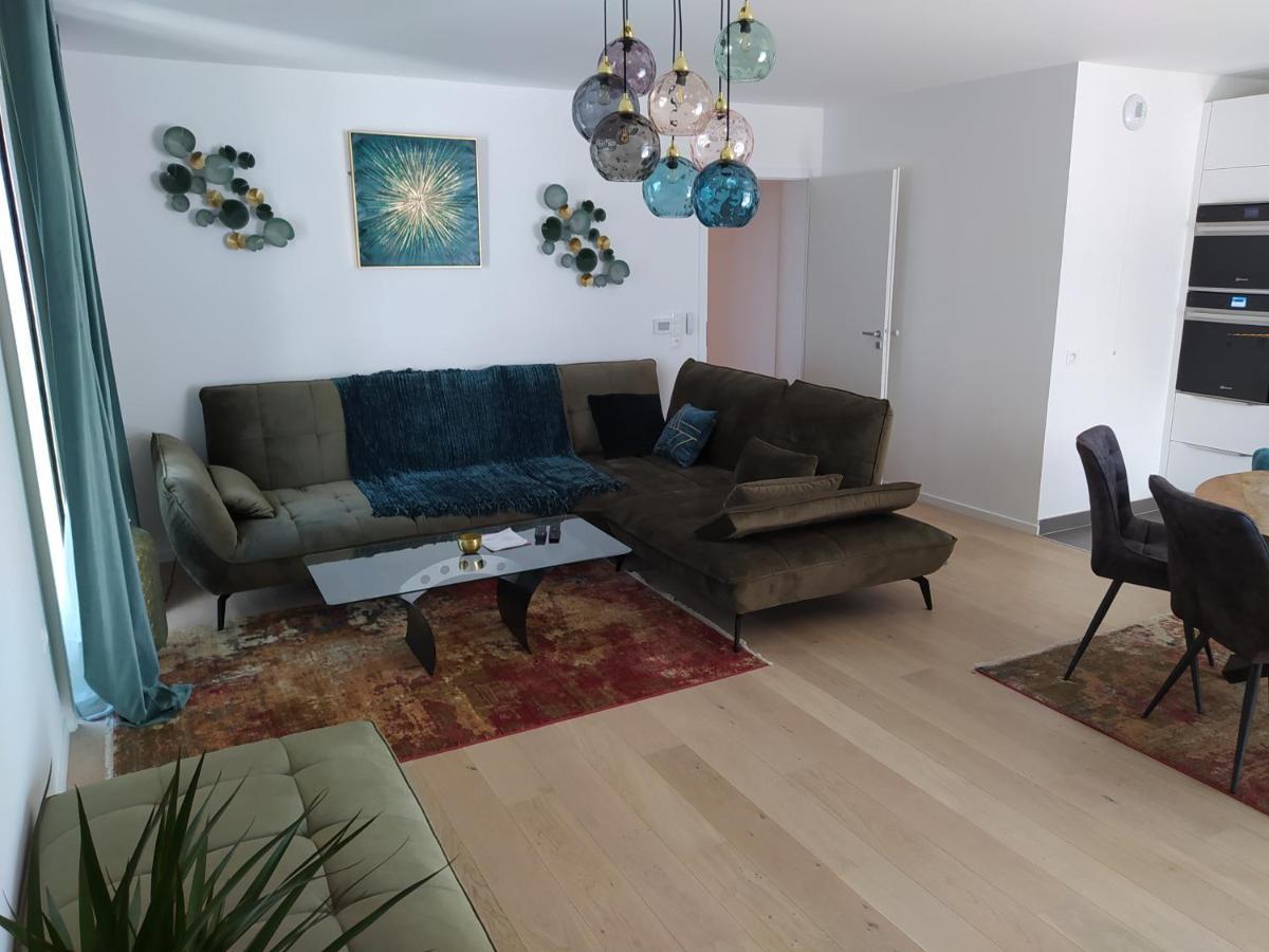 Magnifique F3, 75m² avec Parking privé et Terrasse Estrasburgo Exterior foto